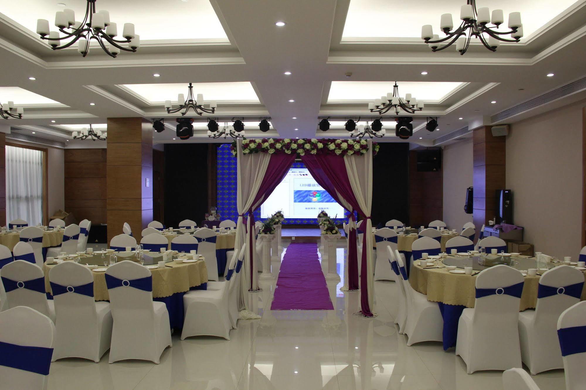 Holiday Inn Express Ordos Dongsheng By Ihg Bagian luar foto
